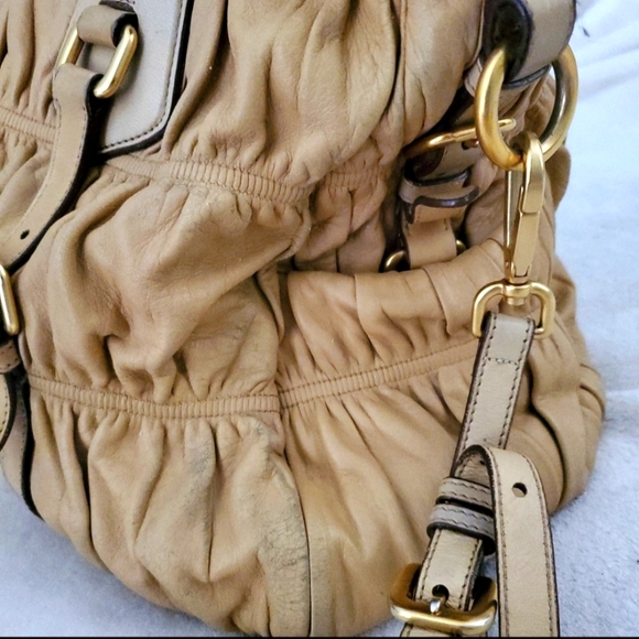 Prada saffiano leather shoulder bag - Picture 7 of 12